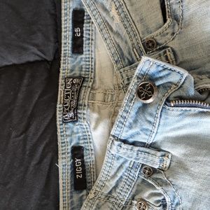 Woman's jeans